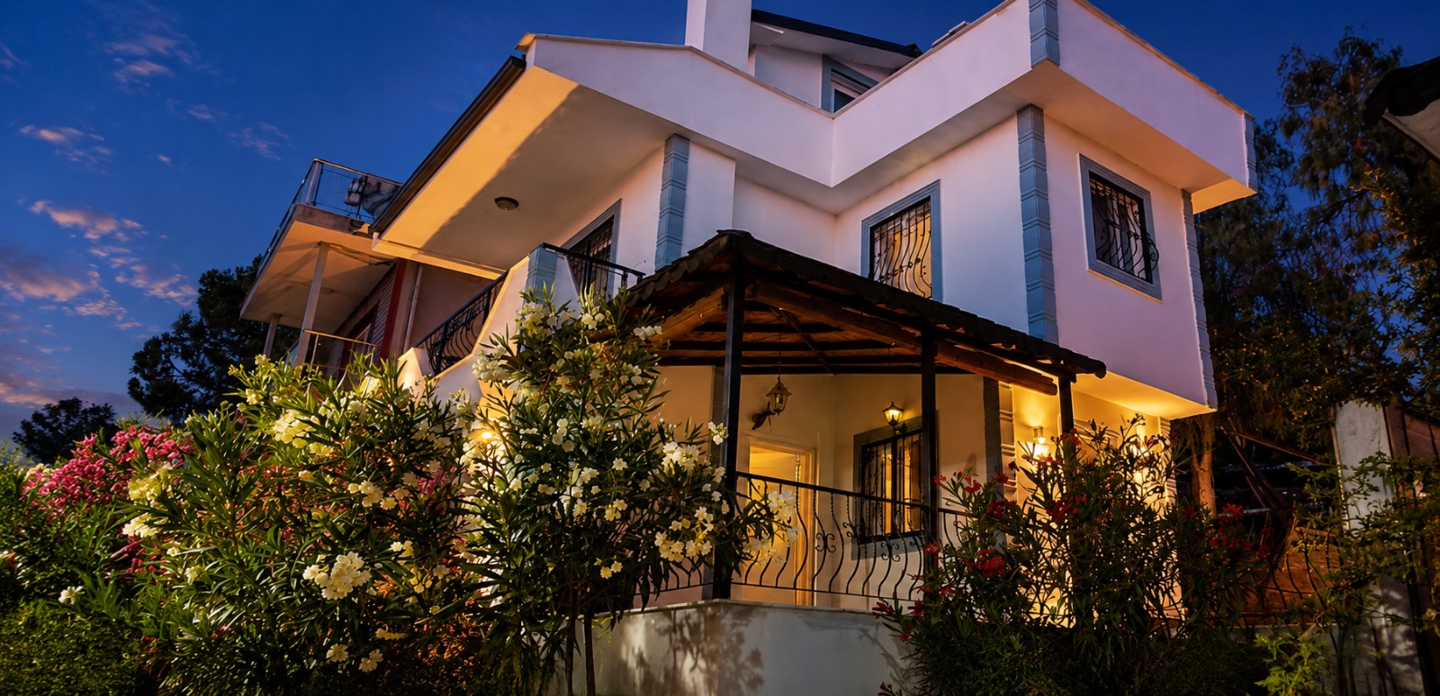 Private bay villa Kusadasi (50 meter van de zee)