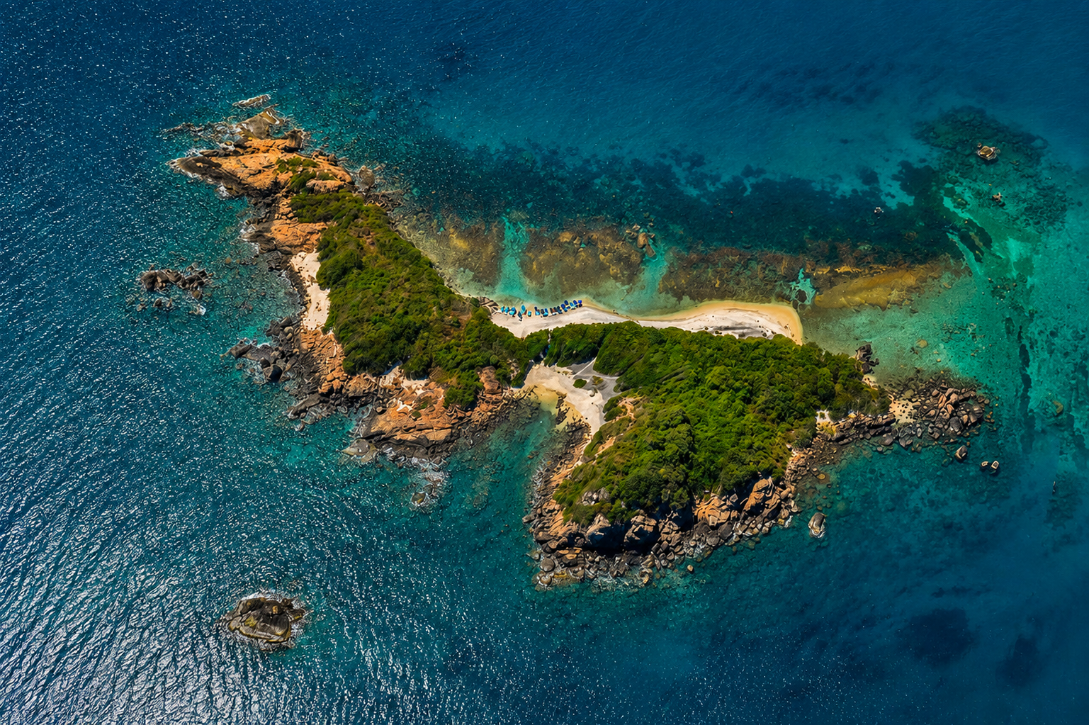 Pigeon Island bij Kusadasi vanuit de lucht gezien
